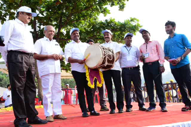 ಫಲ್ಗುಣಿ ನದಿಯಲ್ಲಿ ಹಬ್ಬದ ವಾತಾವರಣ