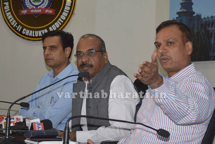 ಪಿಎಸ್ಸೈ ಪರೀಕ್ಷೆ ಪ್ರಶ್ನೆ ಪತ್ರಿಕೆ ಸೋರಿಕೆಗೆ ಯತ್ನ ಪ್ರಕರಣ: ಇಬ್ಬರು ಯುವತಿಯರು ಸೇರಿ 16 ಮಂದಿಯ ಬಂಧನ