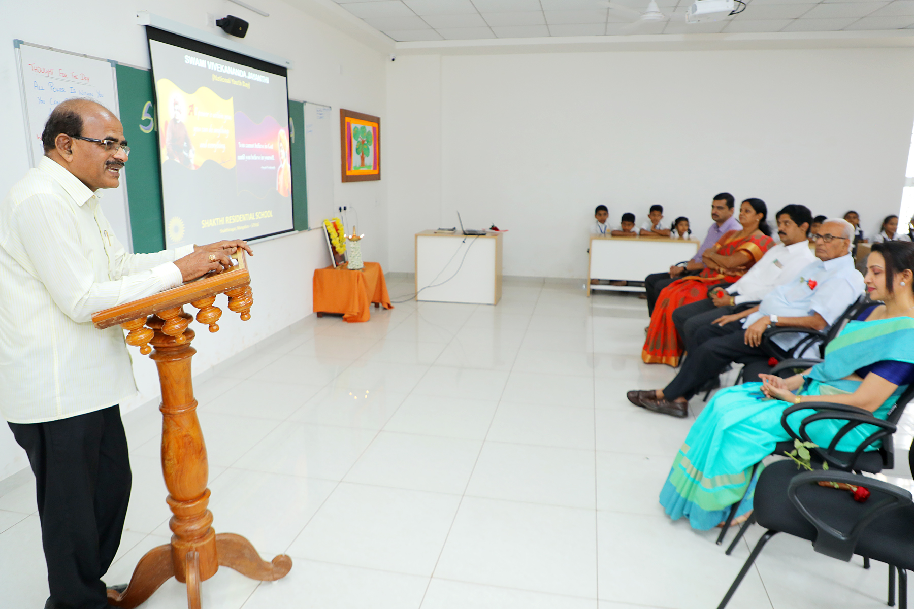 ಮಂಗಳೂರು: ಶಕ್ತಿ ಶಿಕ್ಷಣ ಸಂಸ್ಥೆಯಲ್ಲಿ ಸ್ವಾಮಿ ವಿವೇಕಾನಂದ ಜಯಂತಿ