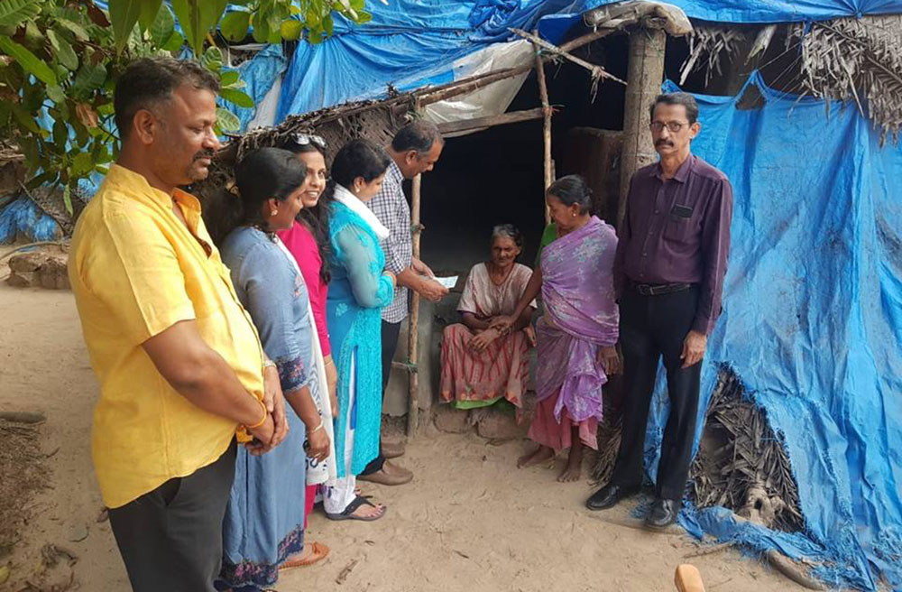 ಬಡಕುಟುಂಬಕ್ಕೆ ಮಸ್ಕತ್ ಬಂಟ್ಸ್ ಸಂಘದಿಂದ ನೆರವು