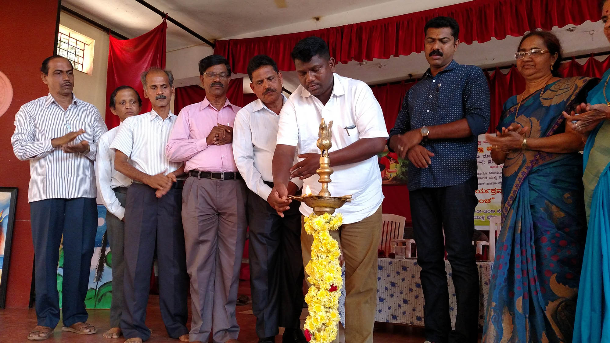 ಎಲ್ಲಾ ಕಲೆಗಳನ್ನೂ ಪ್ರೋತ್ಸಾಹಿಸಿ: ದಿನಕರ ಬಾಬು