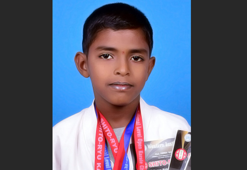 ರಾಷ್ಟ್ರ ಮಟ್ಟದ ಕರಾಟೆ ಸ್ಪರ್ಧೆ: ಚಿನ್ನದ ಪದಕ ಪಡೆದ ಒಕ್ಕೆತ್ತೂರು ಶಾಲೆಯ ಸುಜಿತ್