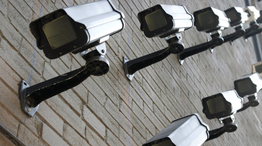 ಸರಕಾರಗಳು ಮಾನವ ಹಕ್ಕುಗಳನ್ನು ಉಲ್ಲಂಘಿಸಲು ಹೇಗೆ ಬೃಹತ್ ದತ್ತಾಂಶಗಳನ್ನು ಬಳಸಿಕೊಳ್ಳುತ್ತವೆ?