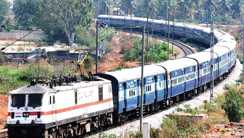 ಉಪನಗರ ರೈಲು ಯೋಜನೆ ಅನುಷ್ಠಾನಕ್ಕೆ ನೈರುತ್ಯ ರೈಲ್ವೆಗೆ 19 ಷರತ್ತು