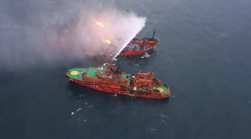 ಹಡಗುಗಳಲ್ಲಿ ಬೆಂಕಿ ದುರಂತ: ಆರು ಭಾರತೀಯ ನಾವಿಕರ ಸಾವು, ಆರು ಮಂದಿ ನಾಪತ್ತೆ