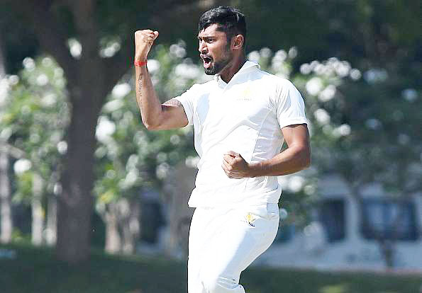 ರಣಜಿ ಸೆಮಿಫೈನಲ್: ಇನಿಂಗ್ಸ್ ಮುನ್ನಡೆಯ ನಿರೀಕ್ಷೆಯಲ್ಲಿ ಕರ್ನಾಟಕ