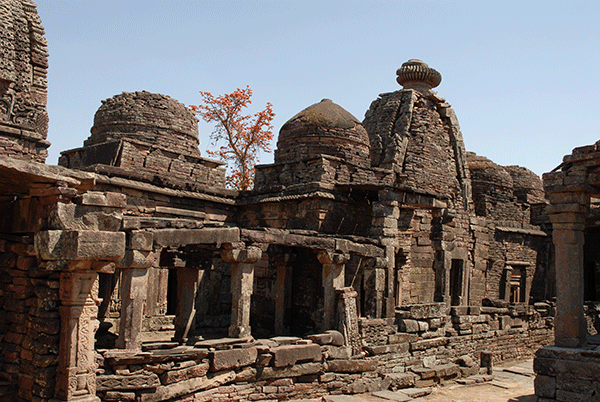 ಭಾರತದಲ್ಲಿ ರಾಜಪ್ರಭುತ್ವ ಮತ್ತು ದೇವಾಲಯಗಳ ನಡುವಣ ಸಂಬಂಧ ಭಾರತದಲ್ಲಿ ರಾಜಪ್ರಭುತ್ವ ಮತ್ತು ದೇವಾಲಯಗಳ ನಡುವಣ ಸಂಬಂಧ