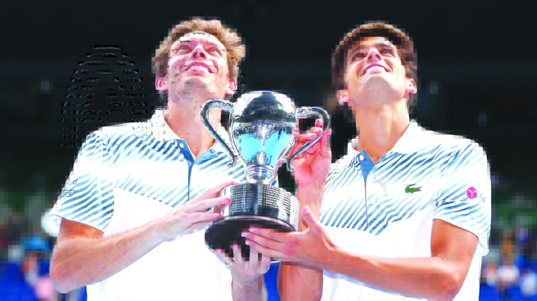 ಪಿಯರಿ-ನಿಕೊಲಸ್ ಜೋಡಿಗೆ ಕಿರೀಟ