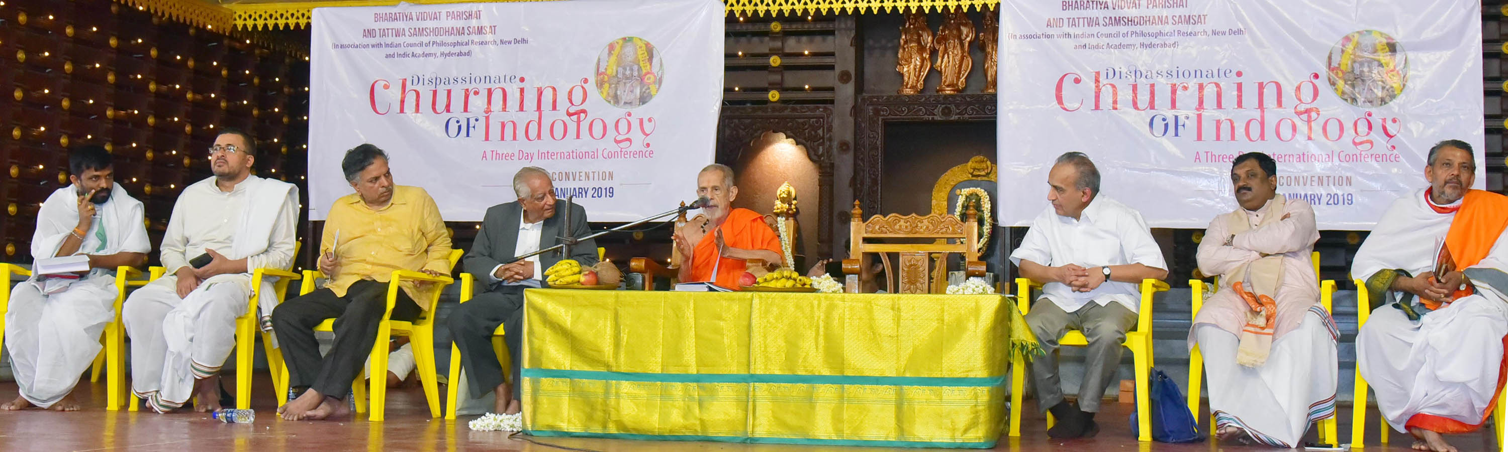 ಸಂಕುಚಿತತೆಯ ‘ಕವಚ’ಗಳಿಂದ ಹೊರಬನ್ನಿ: ಪ್ರೊಅಕ್ಲೂಜಕರ್