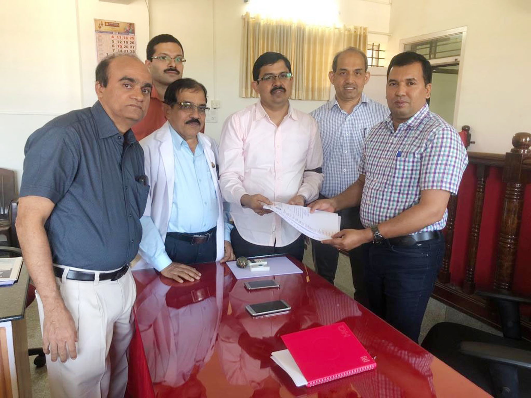 ಕೇಂದ್ರ ಸರ್ಕಾರದ ಮಸೂದೆಗೆ ವಿರೋಧ: ವೈದ್ಯರಿಂದ ಪ್ರತಿಭಟನೆ