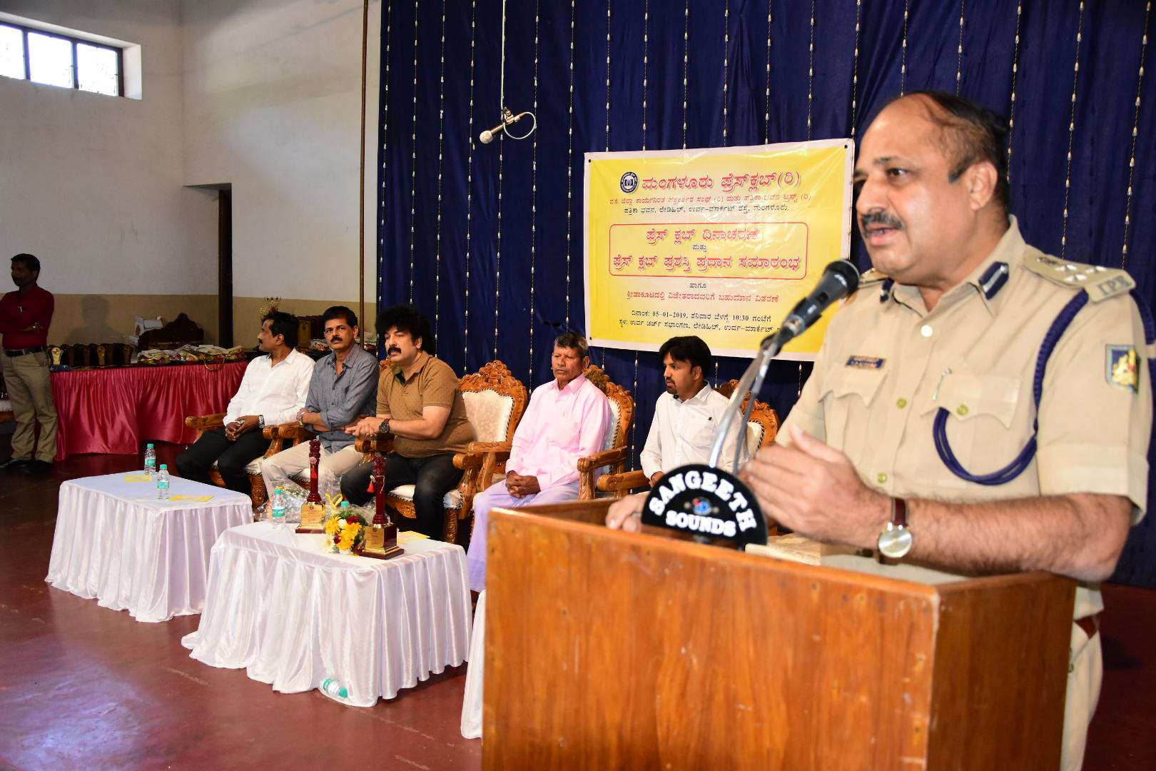 ಅಭಿವ್ಯಕ್ತಿ ಸ್ವಾತಂತ್ರ್ಯವನ್ನು ಎತ್ತಿಹಿಡಿಯಲು ಮಾಧ್ಯಮ ಅಗತ್ಯ: ಟಿ.ಆರ್. ಸುರೇಶ್