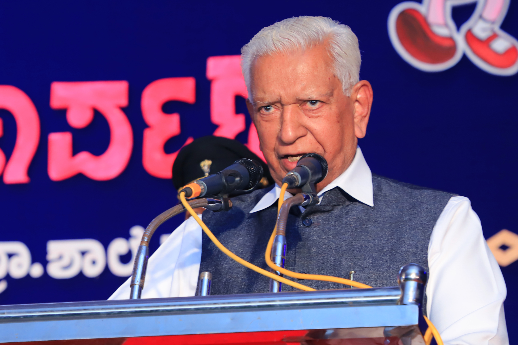 ಸಾಕ್ಷರತೆ ಸಾಧಿಸದೆ ದೇಶದ ಪ್ರಗತಿ ಅಸಾಧ್ಯ: ರಾಜ್ಯಪಾಲ ವಜೂಭಾಯಿ ವಾಲಾ