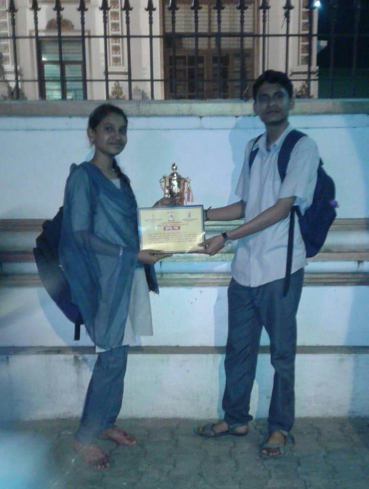 ಅಂತರ ಕಾಲೇಜು ಚರ್ಚಾ ಸ್ಪರ್ಧೆಯಲ್ಲಿ ಬಿಬಿಎಂಪಿ ಕಾಲೇಜಿನ ವಿದ್ಯಾರ್ಥಿನಿಗೆ ಬಹುಮಾನ