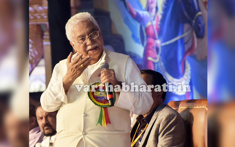 ನಾನು ಎಡಪಂಥೀಯನೂ ಹೌದು, ಬಲಪಂಥೀಯನೂ ಹೌದು: ಸಮ್ಮೇಳನಾಧ್ಯಕ್ಷ ಚಂದ್ರಶೇಖರ ಕಂಬಾರ