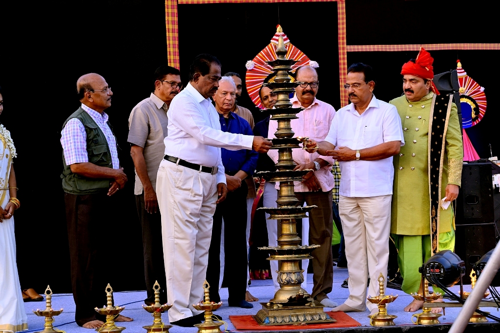 ವರ್ಣ ವಿರಾಸತ್, ಶಿಲ್ಪವಿರಾಸತ್‍ನ ಸಮಾರೋಪ