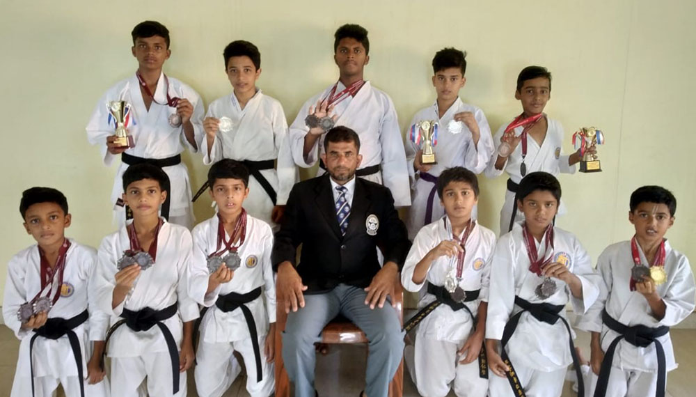 ಕರಾಟೆ ಸ್ಪರ್ಧೆ: ಕರ್ನಾಟಕ ತಂಡಕ್ಕೆ ಪದಕ