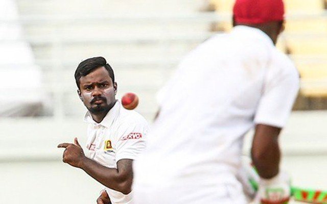 ಇನಿಂಗ್ಸ್‌ನ ಹತ್ತೂ ವಿಕೆಟ್ ಉರುಳಿಸಿದ ಲಂಕಾದ ಪುಷ್ಪಕುಮಾರ್ ಮಲಿಂದ