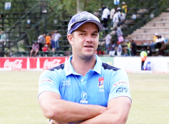 ಎಲ್ಲ ಮಾದರಿಯ ಕ್ರಿಕೆಟ್‌ನಿಂದ ಅಲ್ಬಿಮೊರ್ಕೆಲ್ ನಿವೃತ್ತಿ