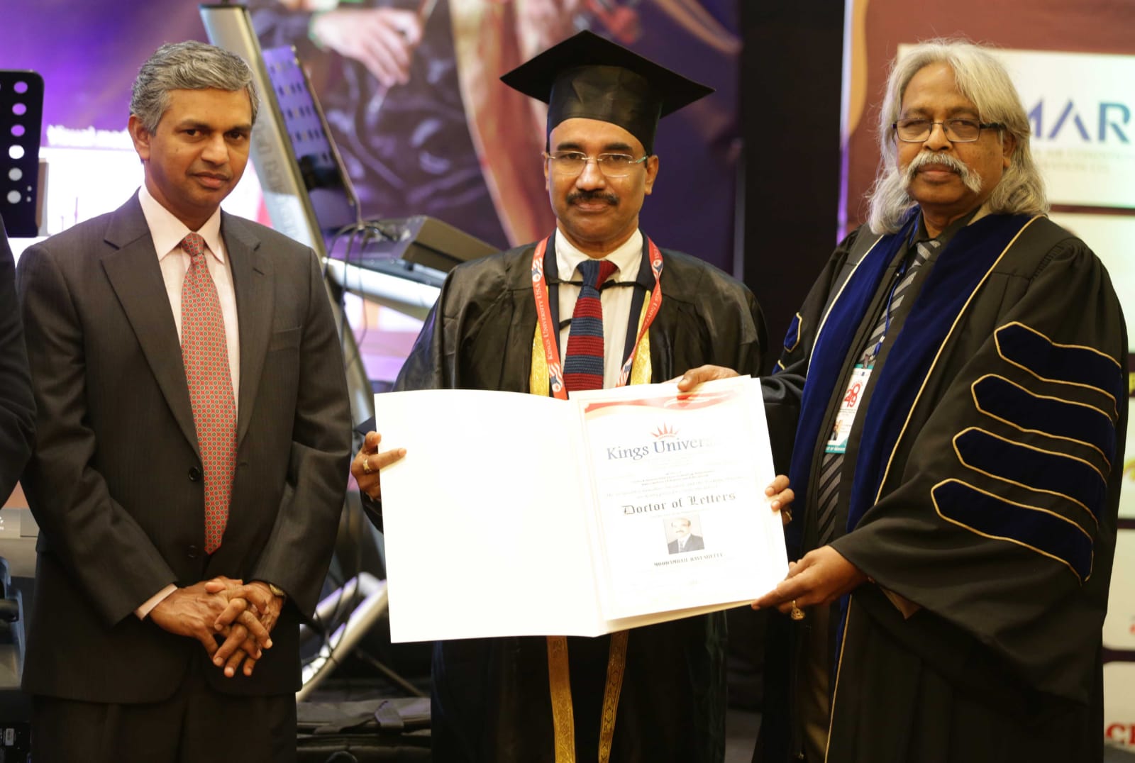 ಕತರ್: ಉದ್ಯಮಿ ರವಿ ಶೆಟ್ಟಿಗೆ ಗೌರವ ಡಾಕ್ಟರೇಟ್ ಪದವಿ ಪ್ರದಾನ