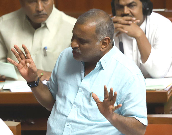 ಸಭಾಧ್ಯಕ್ಷರೇ..ನೀವು ಸೀತೆ ಆಗಬೇಡಿ, ಶ್ರೀರಾಮ ಆಗಿ