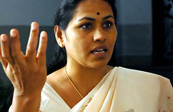 ಸಂಸದೆ ಕರಂದ್ಲಾಜೆ ಬ್ಯಾಂಕ್ ಖಾತೆಯಲ್ಲಿದ್ದ 20 ಲಕ್ಷ ರೂ.ಹ್ಯಾಕರ್‌ಗಳ ಪಾಲು !