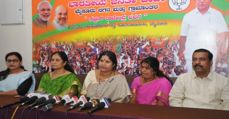 ಮಹಿಳೆಯರು ಪುರುಷರಿಗೆ ಸಮಾನರಲ್ಲ ಎಂದ ಬಿಜೆಪಿ ಮಹಿಳಾ ಮೋರ್ಚಾ ರಾಜ್ಯಾಧ್ಯಕ್ಷೆ