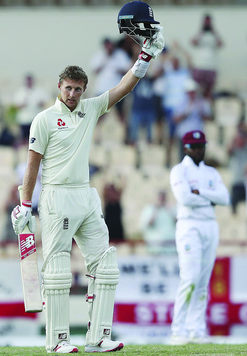 ಇಂಗ್ಲೆಂಡ್ ಗೆ ಭಾರೀ ಮುನ್ನಡೆ