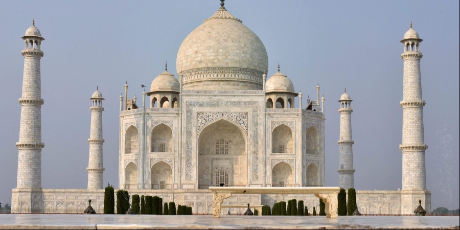 ತಾಜ್ ಮಹಲ್ ಕಳಪೆ ನಿರ್ವಹಣೆ: ಆದಿತ್ಯನಾಥ್ ಸರಕಾರಕ್ಕೆ ಸುಪ್ರೀಂ ತರಾಟೆ