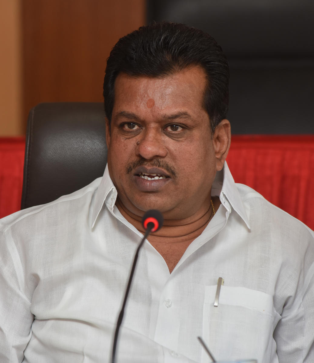 ಕರ್ನಾಟಕ ಭವನದ ದುರಸ್ತಿಗೆ ಹೆಚ್ಚಿನ ಅನುದಾನ: ಸಚಿವ ಪಿ.ಟಿ.ಪರಮೇಶ್ವರ ನಾಯ್ಕ