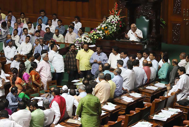ಆಡಳಿತ-ವಿಪಕ್ಷ ಜವಾಬ್ದಾರಿಯುತವಾಗಿ ನಡೆದುಕೊಳ್ಳಬೇಕು: ಸ್ಪೀಕರ್ ರಮೇಶ್‌ಕುಮಾರ್