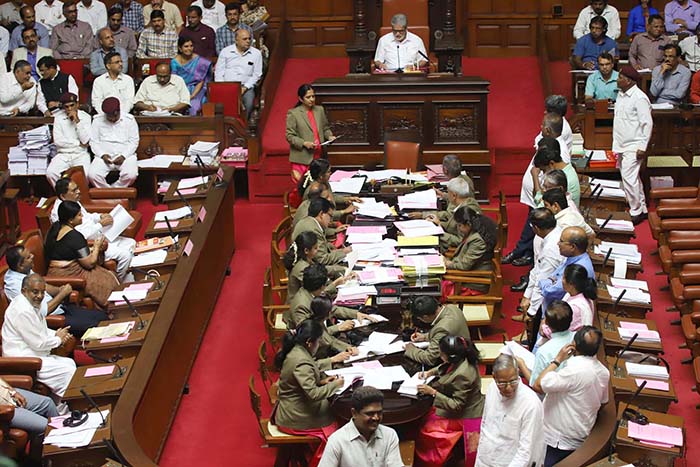 ವಿಧಾನಪರಿಷತ್ ಕಲಾಪ ನಡೆದಿದ್ದು 10 ಗಂಟೆ 20 ನಿಮಿಷ