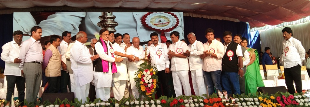 ಬಂಜಾರ ಸಮಾಜ ಶೈಕ್ಷಣಿಕವಾಗಿ ಅಭಿವೃದ್ಧಿಯಾಗಬೇಕು: ಸಂಸದ ಜಿ.ಎಂ ಸಿದ್ದೇಶ್ವರ