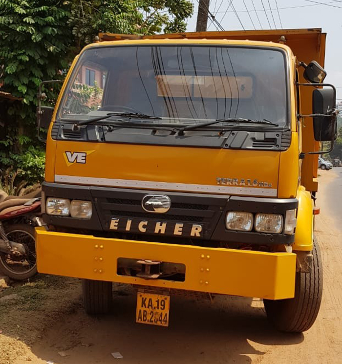 ಅಕ್ರಮ ಮರಳು ಸಾಗಾಟ: ಟಿಪ್ಪರ್ ವಶ