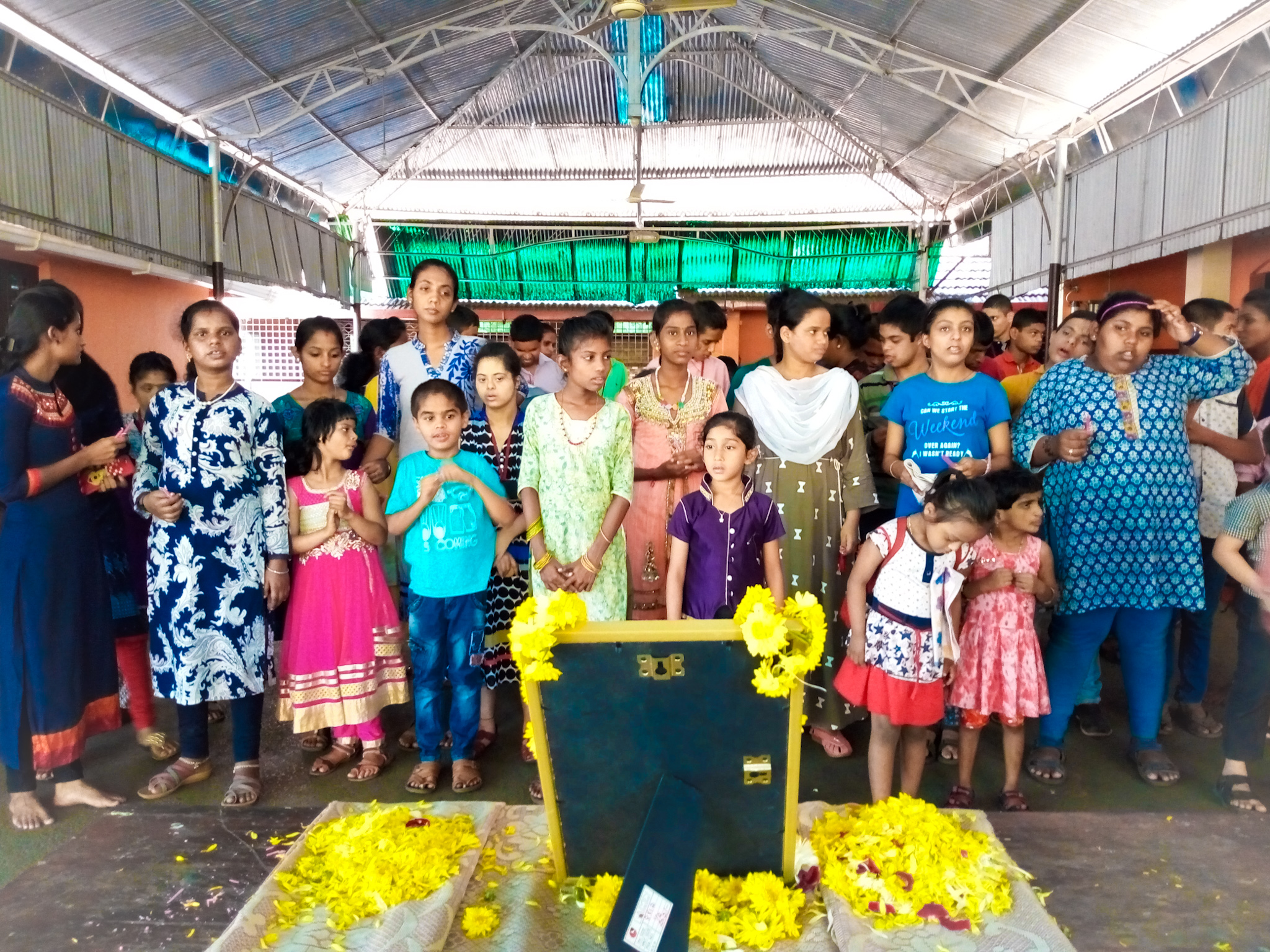 ಮೂಡುಬಿದಿರೆ: ಭಿನ್ನ ಸಾಮರ್ಥ್ಯದ ಮಕ್ಕಳ ಜತೆ ಸೈನಿಕರಿಗೆ ಸಲಾಂ