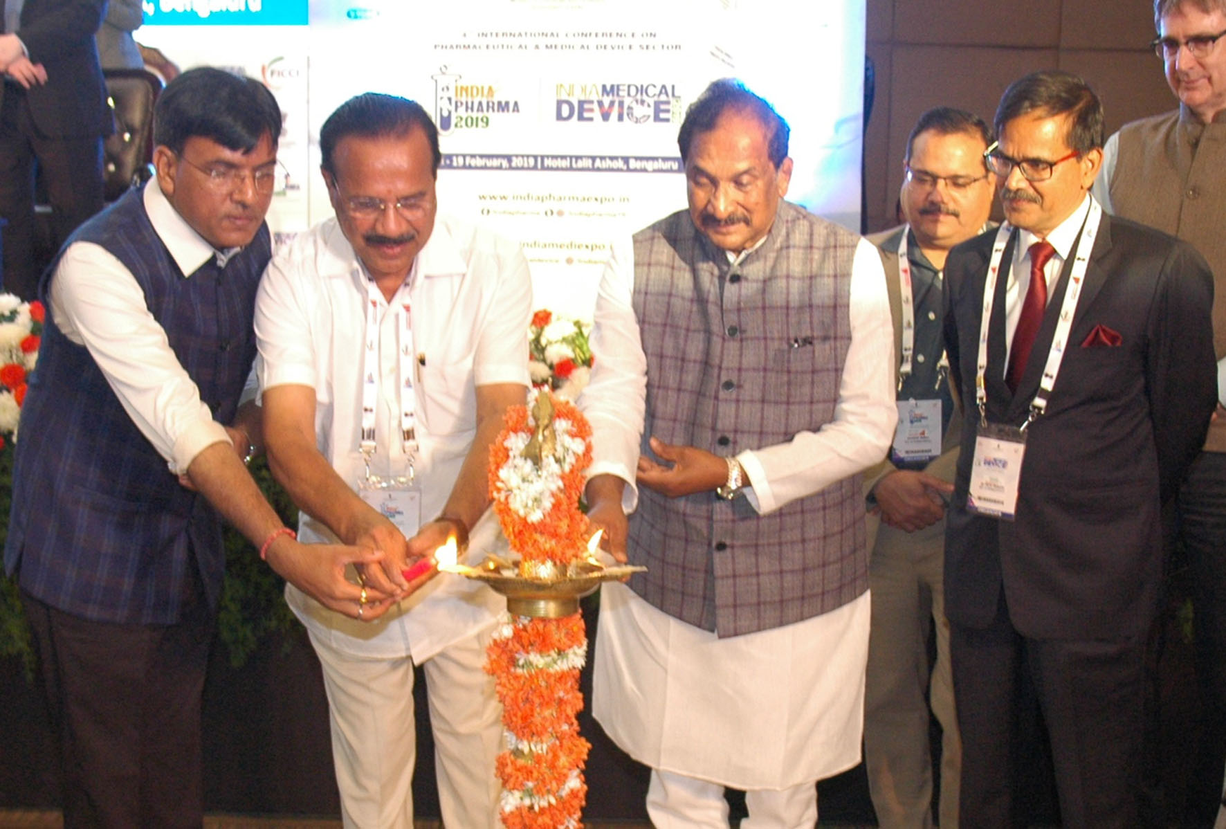 2025 ರ ವೇಳೆಗೆ ಭಾರತದ ಔಷಧಿ ಉತ್ಪಾದನಾ ವ್ಯವಹಾರ 50 ಬಿಲಿಯನ್ ಡಾಲರ್ ಗಡಿ ದಾಟಲಿದೆ: ಸದಾನಂದ ಗೌಡ