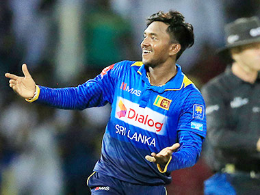 ಅಂತರ್‌ರಾಷ್ಟ್ರೀಯ ಕ್ರಿಕೆಟ್‌ನಲ್ಲಿ ಬೌಲಿಂಗ್ ಮಾಡಲು ಧನಂಜಯಗೆ ಅನುಮತಿ