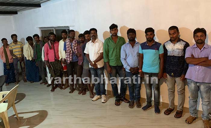 ಅಕ್ರಮ ಮರಳು ಸಾಗಾಟ: ಬಿಜೆಪಿ ಮುಖಂಡ ಸೇರಿ 18 ಜನರ ಬಂಧನ
