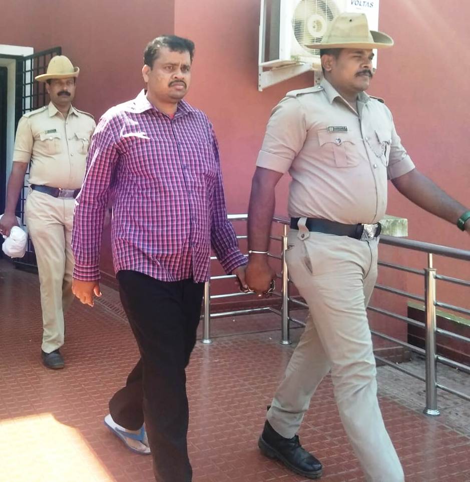 ಸಿದ್ಧಾಂತ ಬಿಂಬಗಳ ಕಳವು ಪ್ರಕರಣ: ಆರೋಪಿ ಸಂತೋಷ್ ದಾಸ್ ನ್ಯಾಯಾಲಯಕ್ಕೆ ಹಾಜರು