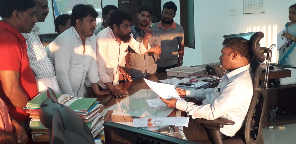 ದ.ಕ. ಬೀದಿಬದಿ ವ್ಯಾಪಾರಸ್ಥರ ಸಂಘದಿಂದ ಡಿಸಿಗೆ ಮನವಿ