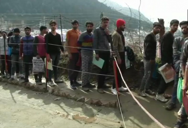 ಪುಲ್ವಾಮಾ ದಾಳಿ ಬಳಿಕ ಸೇನೆಯ 111 ಹುದ್ದೆಗೆ 2,500 ಕಾಶ್ಮೀರಿ ಯುವಕರ ಅರ್ಜಿ