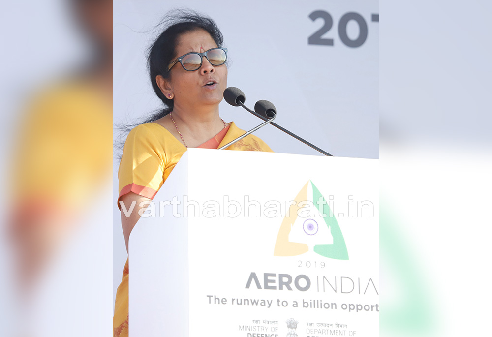 ತಮಿಳುನಾಡು, ಉತ್ತರಪ್ರದೇಶದಲ್ಲಿ ರಕ್ಷಣಾ ಕೈಗಾರಿಕಾ ಕಾರಿಡಾರ್: ನಿರ್ಮಲಾ ಸೀತಾರಾಮನ್