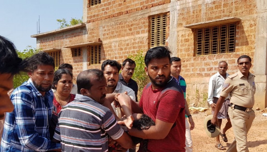 ಬಾವಿಗೆ ಹಾರಿ ಆತ್ಮಹತ್ಯೆಗೆ ಯತ್ನಿಸಿದ ಮಹಿಳೆ: ಜೀವದ ಹಂಗು ತೊರೆದು ರಕ್ಷಿಸಿದ ಯುವಕ