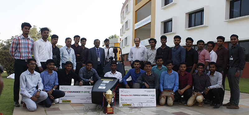 ಹೈಬ್ರಿಡ್ ಕಾರ್ ಅನ್ವೇಷಣೆ: ಎಂಐಟಿಇಗೆ ಸಮಗ್ರ ಚಾಂಪಿಯನ್ಸ್ ಟ್ರೋಫಿ