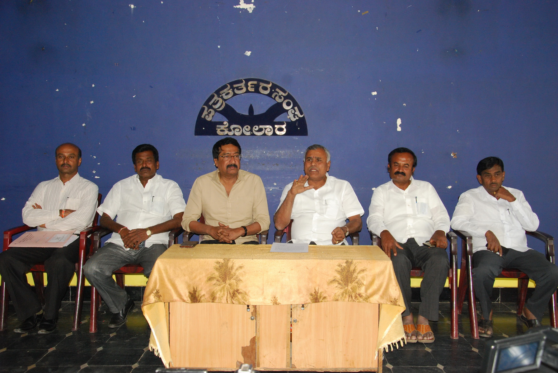 ಮಾ.5 ರಂದು ಕೋಲಾರದಲ್ಲಿ 130 ಕೋಟಿ ವೆಚ್ಚದ ಗೋಲ್ಡನ್ ಡೇರಿಗೆ ಮುಖ್ಯಮಂತ್ರಿ ಶಂಕು ಸ್ಥಾಪನೆ: ಶಾಸಕ ನಂಜೇಗೌಡ