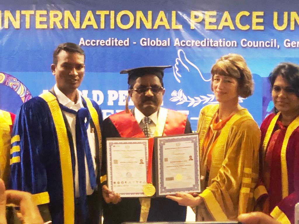 ದುಬೈ ಕನ್ನಡ ಸಂಘಗಳ ಮಹಾಪೋಷಕ ಝಫರುಲ್ಲಾ ಖಾನ್‍ಗೆ ಗೌರವ ಡಾಕ್ಟರೇಟ್