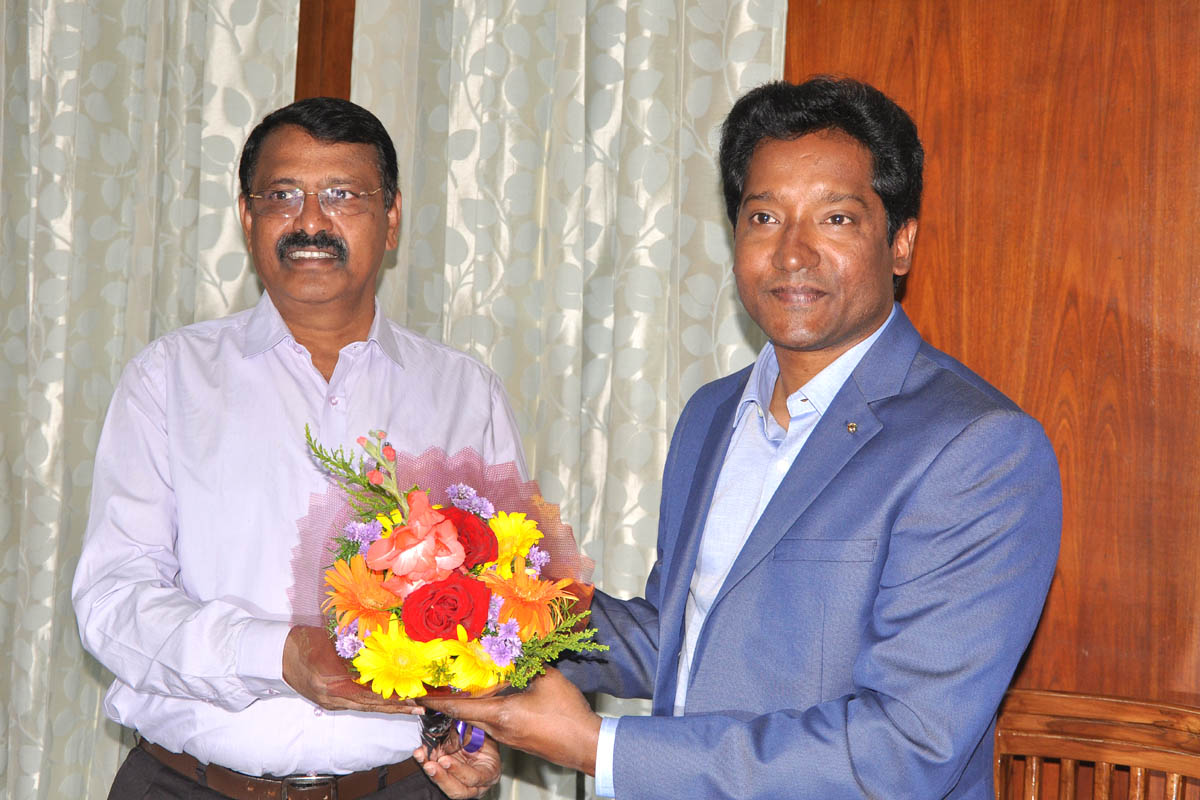 ಚಿಕ್ಕಮಗಳೂರು ನೂತನ ಜಿಲ್ಲಾಧಿಕಾರಿಯಾಗಿ ಡಾ.ಬಗಾದಿ ಗೌತಮ್ ಅಧಿಕಾರ ಸ್ವೀಕಾರ