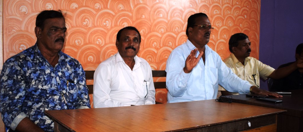 ಅರಣ್ಯ ಅತಿಕ್ರಮಣದಾರರನ್ನು ರಕ್ಷಿಸಲು ಸುಪ್ರೀಮ್‍ ಕೋರ್ಟ್ ನಲ್ಲಿ ಪುನರ್ ಪರಿಶೀಲನಾ ಅರ್ಜಿ ಸಲ್ಲಿಕೆಯಾಗಲಿ: ರಾಮಾಮೋಗೇರ್