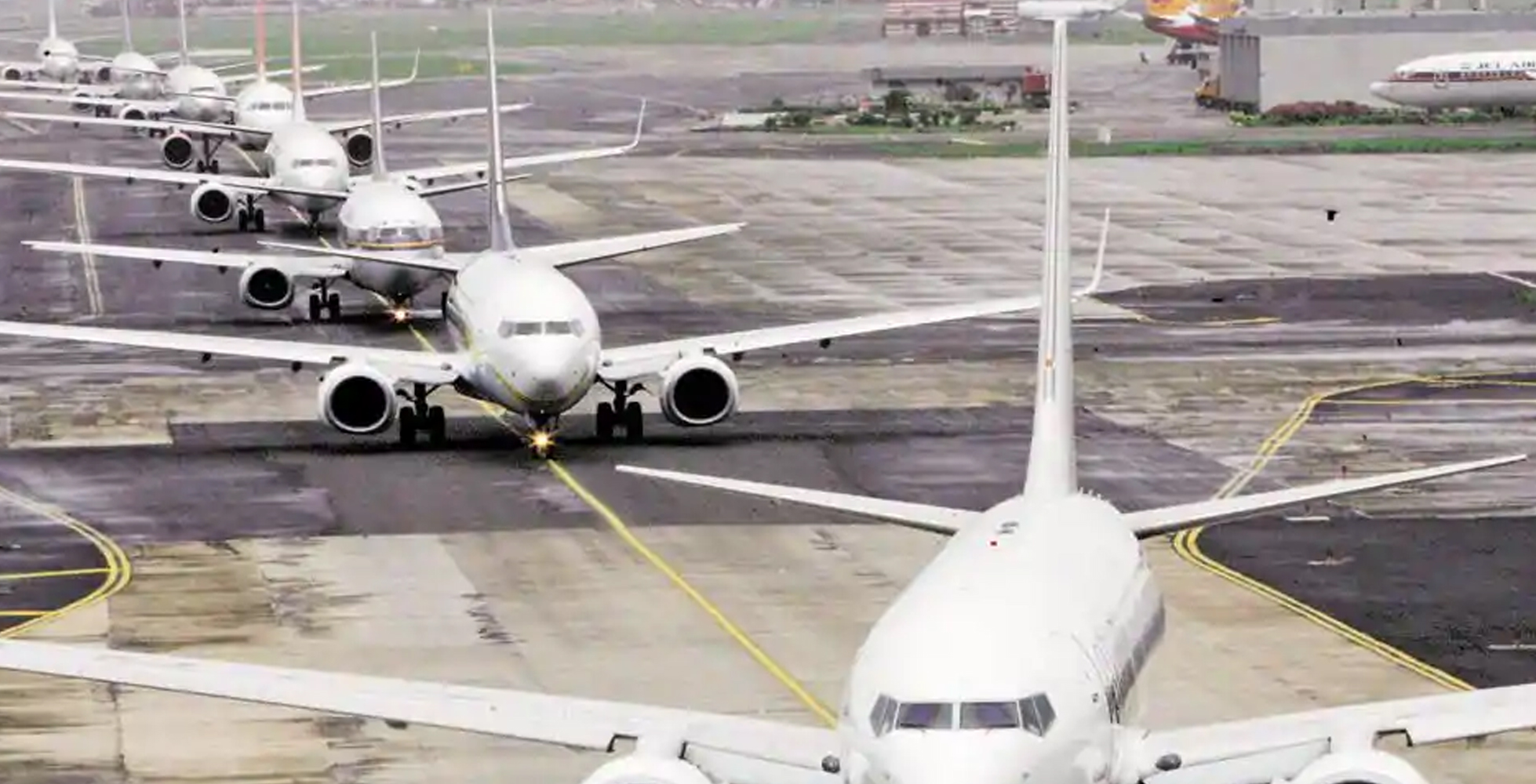 ಅದಾನಿಗೆ ವಿಮಾನ ನಿಲ್ದಾಣ ಬಿಡ್: ಹೈಕೋರ್ಟ್‌ನಲ್ಲಿ ಪ್ರಶ್ನಿಸಲು ಕೇರಳ ಸರಕಾರ ನಿರ್ಧಾರ