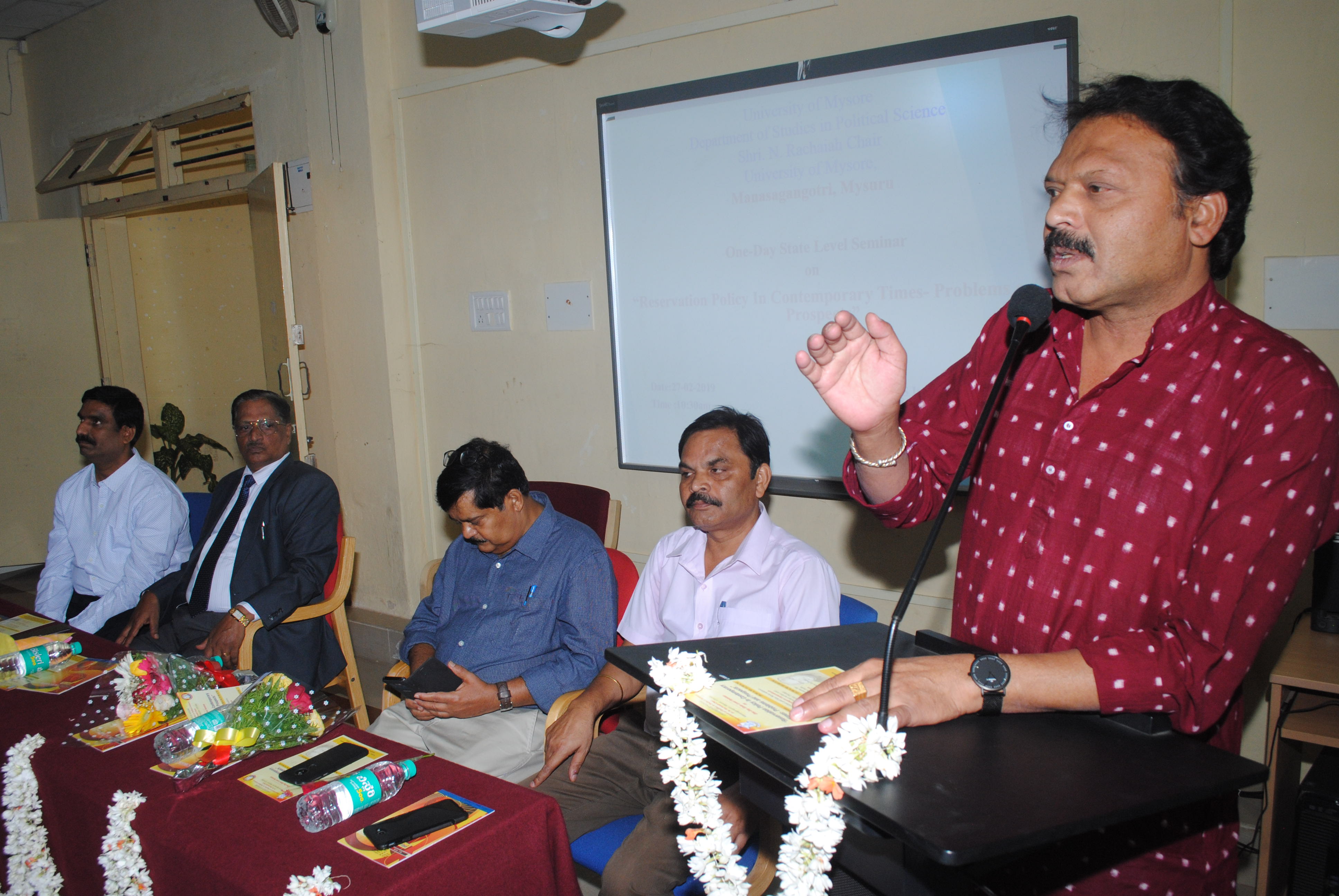 ಎಸ್ಸಿ, ಎಸ್ಟಿಗೆ ಮಾತ್ರ ಮೀಸಲಾತಿ ಎನ್ನುವುದು ತಪ್ಪು: ಡಾ.ಬಂಜಗೆರೆ ಜಯಪ್ರಕಾಶ್