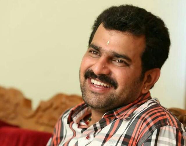 ವೆಂಕಟರಮಣ ದೇವಸ್ಥಾನದ ಚಟುವಟಿಕೆ, ವ್ಯವಹಾರಗಳಲ್ಲಿ ನರೇಶ್ ಶೆಣೈ ಪಾಲ್ಗೊಳ್ಳುವಂತಿಲ್ಲ: ಹೈಕೋರ್ಟ್